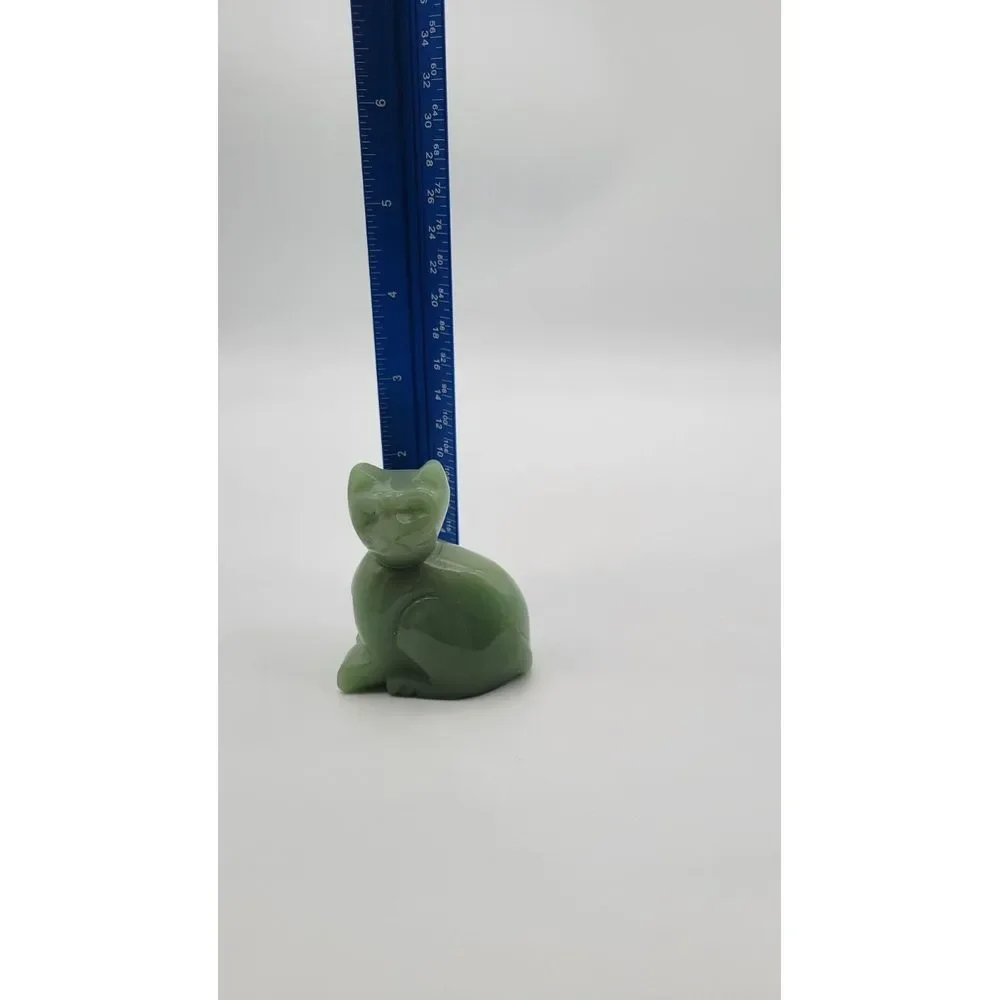 Jade quartz hand carved cat‎ figurine healing *rare